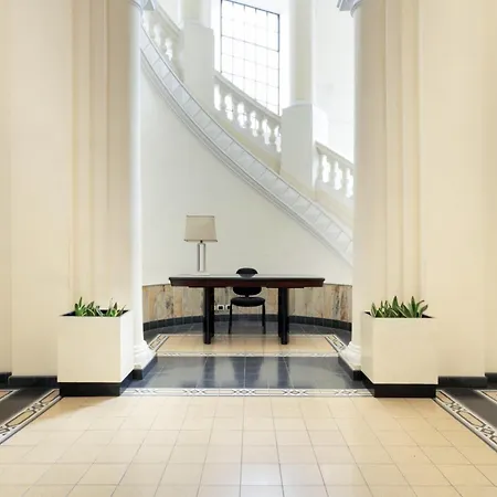 Trasteverehome - Artists Loft With Private Parking In Trastevere Feriehus