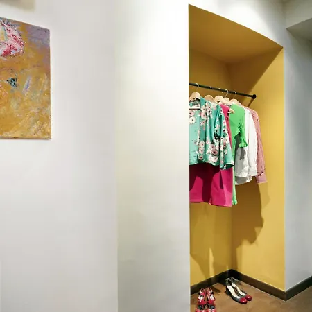 Trasteverehome - Artists Loft With Private Parking In Trastevere Feriehus Rom