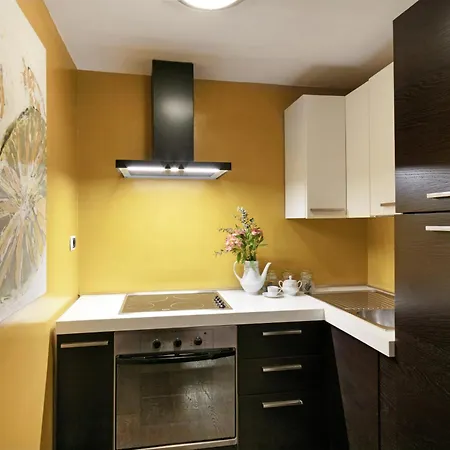 Trasteverehome - Artists Loft With Private Parking In Trastevere Feriehus